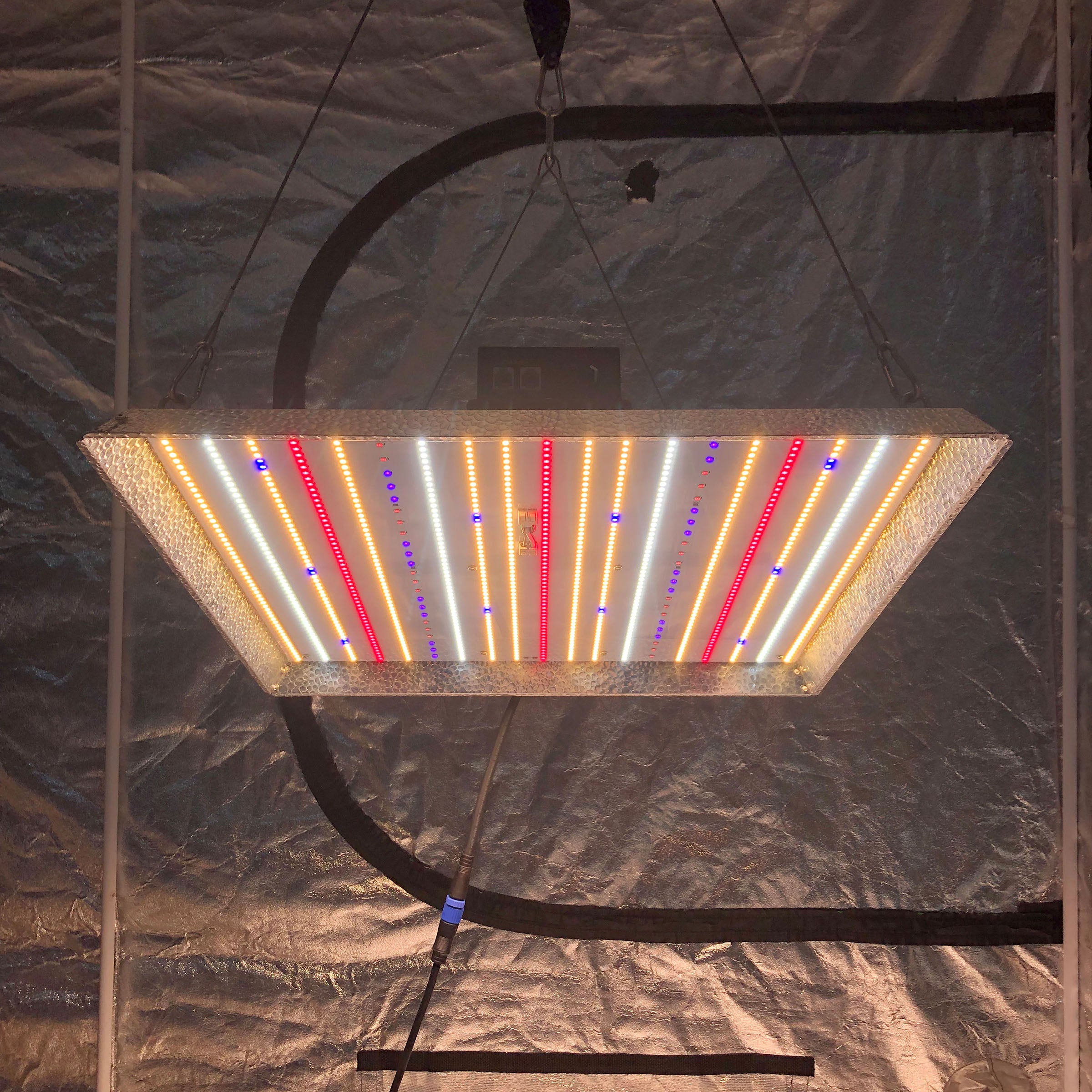 Redfarm 320W UV IR Quantum Board LED Grow Light